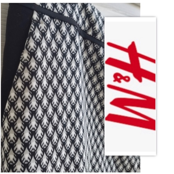 H&M Black and White Tuxedo Striped Trousers - Picture 2 of 6